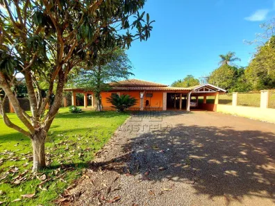 Fazenda/Sítio com 4 Quartos à venda, 675m² no , Londrina
