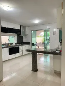 Casa de Condomínio com 3 Quartos à venda, 240m² no Jardins Lisboa, Goiânia