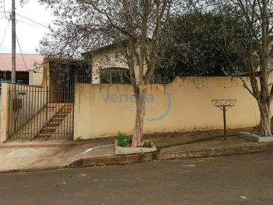 Casa com 2 Quartos à venda, 102m² no Conjunto Parigot de Souza 1, Londrina