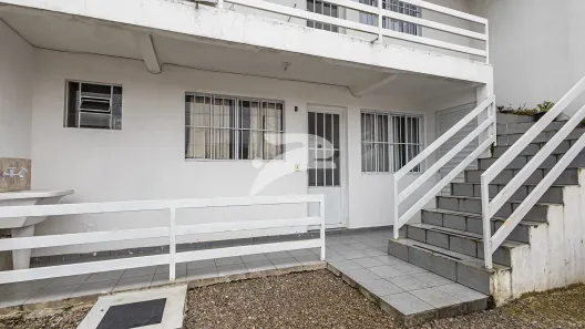 Apartamento com 1 Quarto para alugar, 30m² no Sítio Cercado, Curitiba