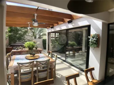 Casa de Condomínio com 4 Quartos à venda, 340m² no Vila Albertina, São Paulo