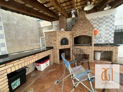 Casa com 4 Quartos à venda, 300m² no Jardim das Bandeiras, São Paulo
