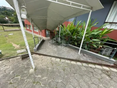 Prédio Comercial para alugar, 600m² no Carvoeira, Florianópolis