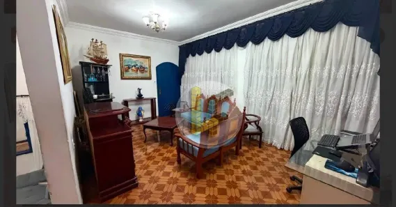 Sobrado com 4 Quartos à venda, 293m² no Vila Curuçá, Santo André