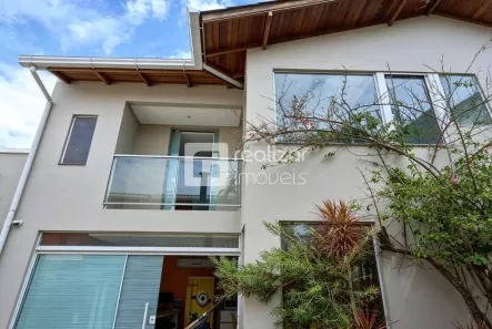 Casa com 1 Quarto para alugar, 77m² no Ingleses do Rio Vermelho, Florianópolis
