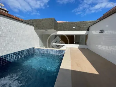 Casa com 4 Quartos à venda, 198m² no Embaré, Santos