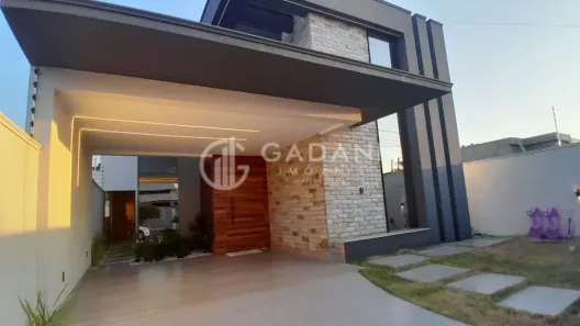 Casa com 3 Quartos à venda, 181m² no Jardim Itália III, Sinop