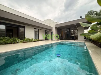 Casa de Condomínio com 3 Quartos à venda, 210m² no Jardim Phillipson Park, Americana