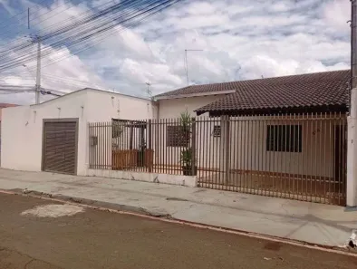 Casa com 2 Quartos à venda, 144m² no Residencial Abussafe, Londrina