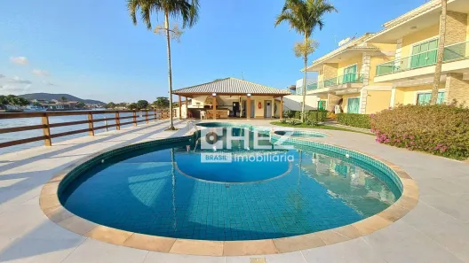 Casa de Condomínio com 4 Quartos à venda, 130m² no Ogiva, Cabo Frio