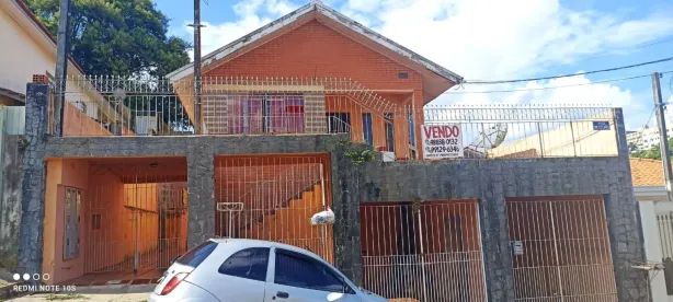Casa com 8 Quartos à venda, 331m² no Centro, Ponta Grossa