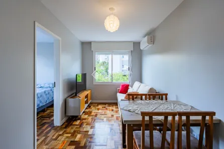 Apartamento com 1 Quarto para alugar, 40m² no Jardim Europa, Porto Alegre