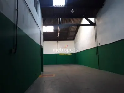 Galpão/Depósito/Armazém à venda, 230m² no Cerâmica, São Caetano do Sul