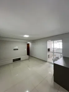 Apartamento com 2 Quartos para alugar, 71m² no Zona 07, Maringá