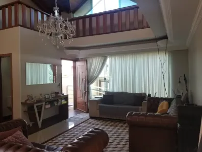 Casa com 4 Quartos à venda, 400m² no Jardim Terramérica II, Americana