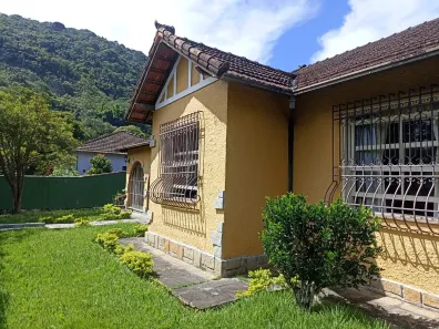 Casa com 3 Quartos à venda, 340m² no Quitandinha, Petrópolis