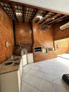 Casa com 3 Quartos para alugar, 180m² no Porto, Cuiabá