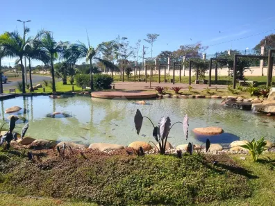 Lote/Terreno à venda, 703m² no Jardim Sul, Uberlândia