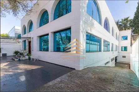 Prédio Comercial para alugar, 1200m² no Jardim Everest, São Paulo