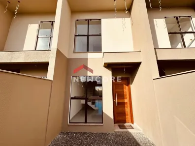 Casa com 2 Quartos à venda, 73m² no Vila Nova, Joinville