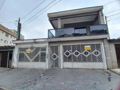 Sobrado com 3 Quartos à venda, 246m² no Jardim Guapituba, Mauá