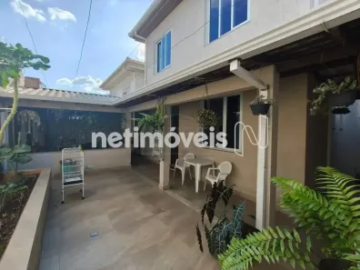 Casa com 3 Quartos à venda, 200m² no Sapucaias III, Contagem