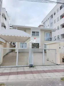 Apartamento com 2 Quartos à venda, 58m² no Pagani, Palhoça