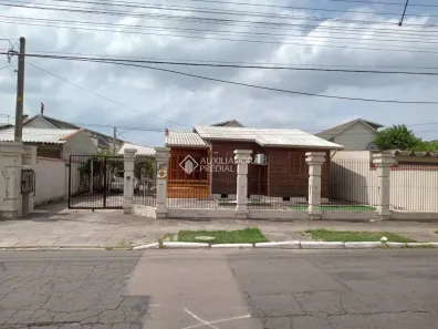 Casa com 3 Quartos à venda, 127m² no Centro, Canoas