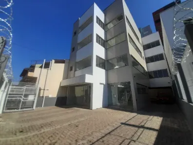 Ponto Comercial para alugar, 75m² no Esplanada, Caxias do Sul