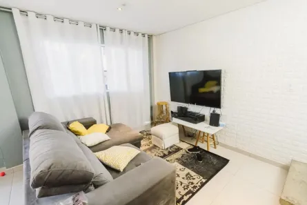 Casa com 3 Quartos à venda, 360m² no Vila Ipojuca, São Paulo
