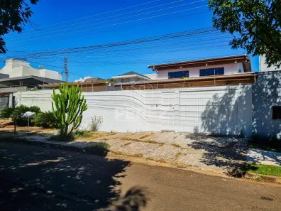 Sobrado com 6 Quartos à venda, 287m² no Jardim Bela Vista, Campo Grande