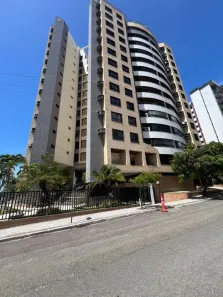 Apartamento com 3 Quartos à venda, 190m² no Jardins, Aracaju