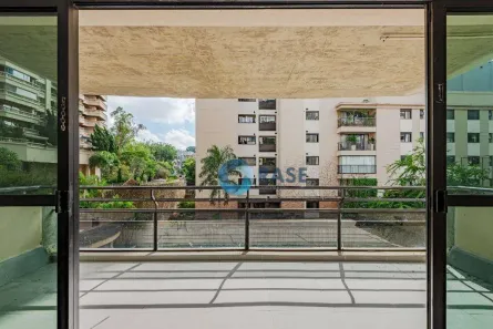Apartamento com 3 Quartos à venda, 240m² no Real Parque, São Paulo