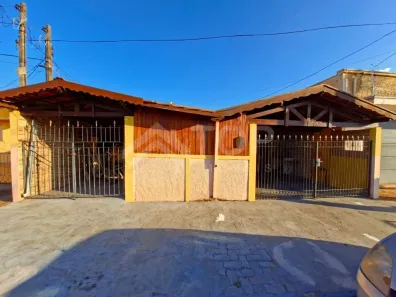 Casa com 4 Quartos à venda, 209m² no Jardim São Carlos, São Carlos