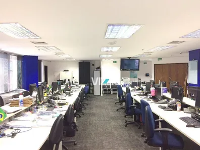 Sala Comercial para alugar, 3822m² no Barra Funda, São Paulo