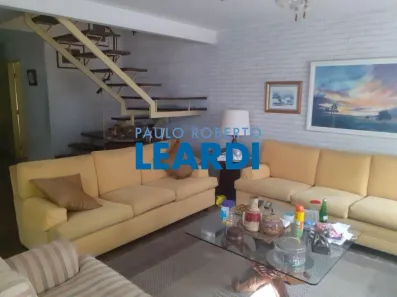 Casa com 4 Quartos para alugar, 400m² no Retiro Morumbi, São Paulo