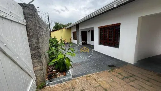 Casa com 3 Quartos para alugar, 200m² no Jardim Celani, Valinhos