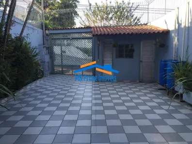 Sobrado com 3 Quartos à venda, 209m² no Bela Vista, Osasco