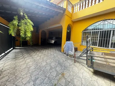 Sobrado com 4 Quartos à venda, 483m² no Parque Ipê, São Paulo