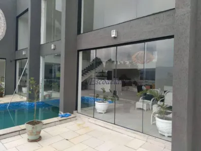 Casa de Condomínio com 4 Quartos para venda ou aluguel, 600m² no Caraguatá, Mairiporã