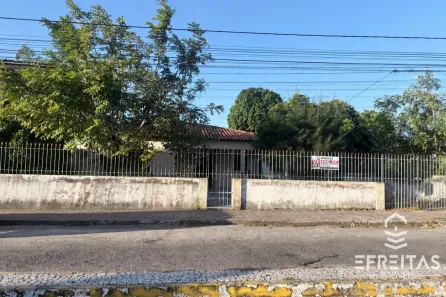 Casa com 3 Quartos à venda, 240m² no Centro, Aquiraz