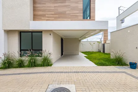 Sobrado com 3 Quartos à venda, 135m² no Santa Felicidade, Curitiba