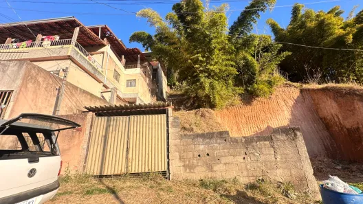 Lote/Terreno à venda, 250m² no São Pedro, Juiz de Fora