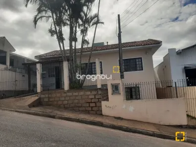 Casa com 3 Quartos à venda, 150m² no Serraria, São José