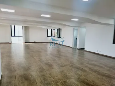 Prédio Comercial para alugar, 212m² no Cidade Monções, São Paulo