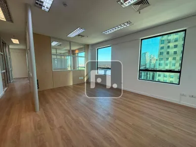 Sala Comercial para alugar, 84m² no Alphaville Centro Industrial e Empresarial/Alphaville., Barueri