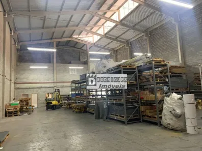 Galpão/Depósito/Armazém para alugar, 1100m² no Taboão, São Bernardo do Campo