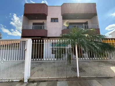 Sobrado com 4 Quartos à venda, 320m² no Vila Parque Brasília, Cachoeirinha