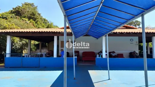Casa com 6 Quartos à venda, 700m² no Mansões Aeroporto, Uberlândia
