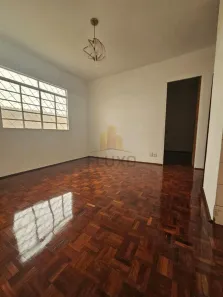 Casa com 2 Quartos para alugar, 130m² no Vila Dutra, Bauru